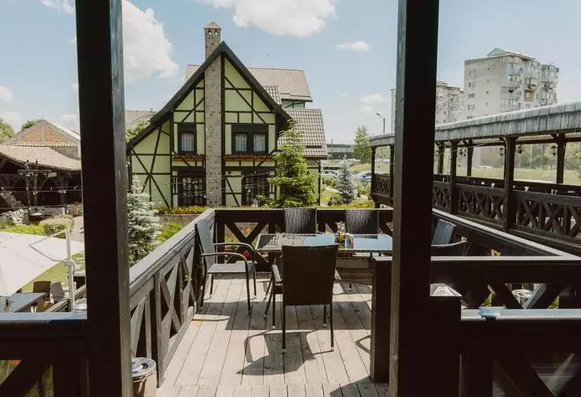 ホテル Podu' Cu Lanturi