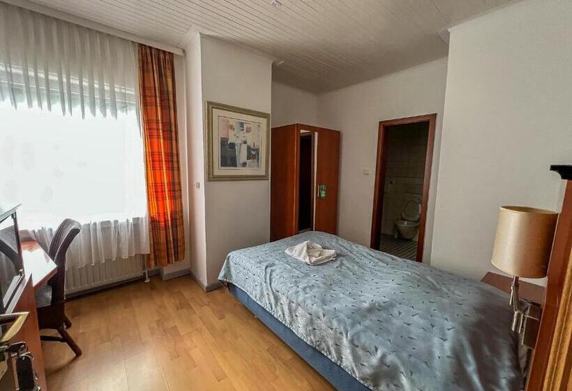 فندق Restaurant Heidrich