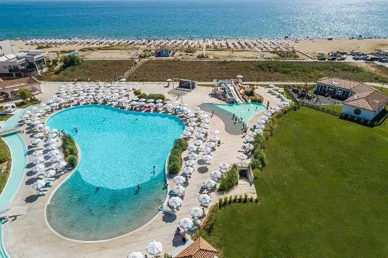 ホテル Sunrise Blue Magic Resort  All Inclusive