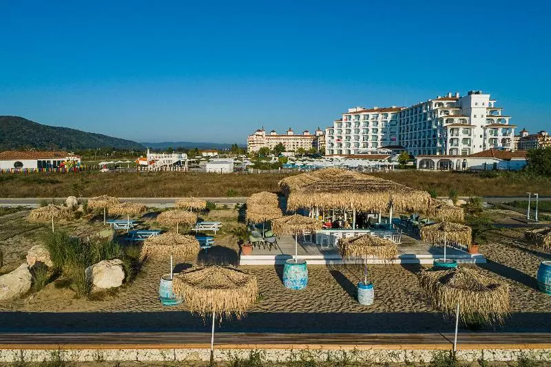 ホテル Sunrise Blue Magic Resort  All Inclusive