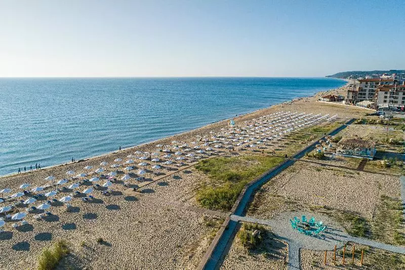 ホテル Sunrise Blue Magic Resort  All Inclusive