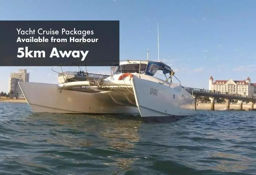 Retkeilymaja Luxury Backpackers