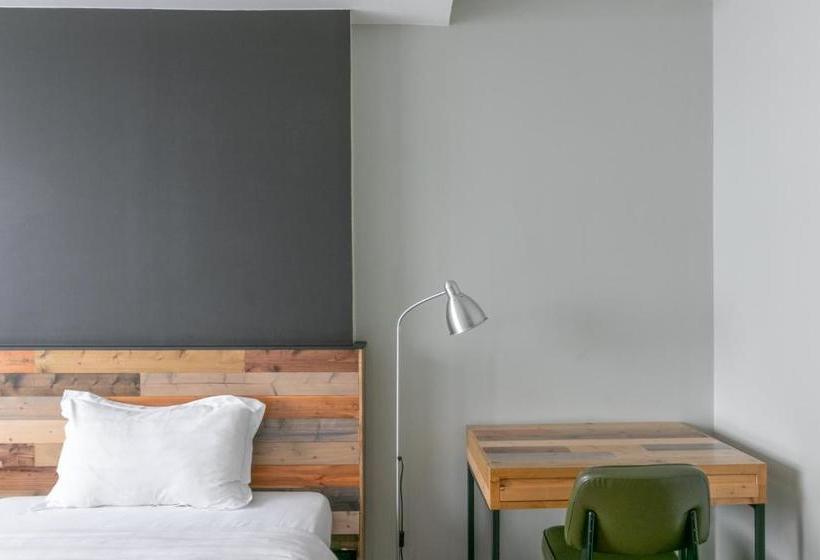 هاستل Zleepmotion Bangkok