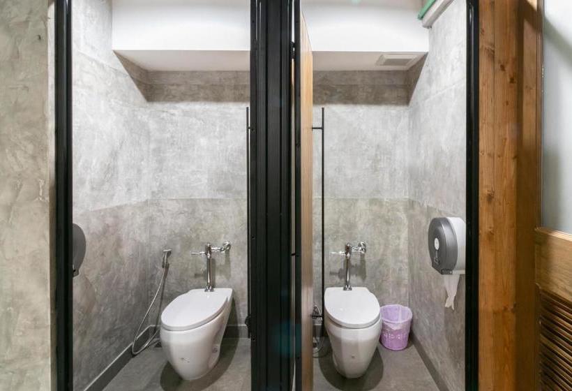 هاستل Zleepmotion Bangkok