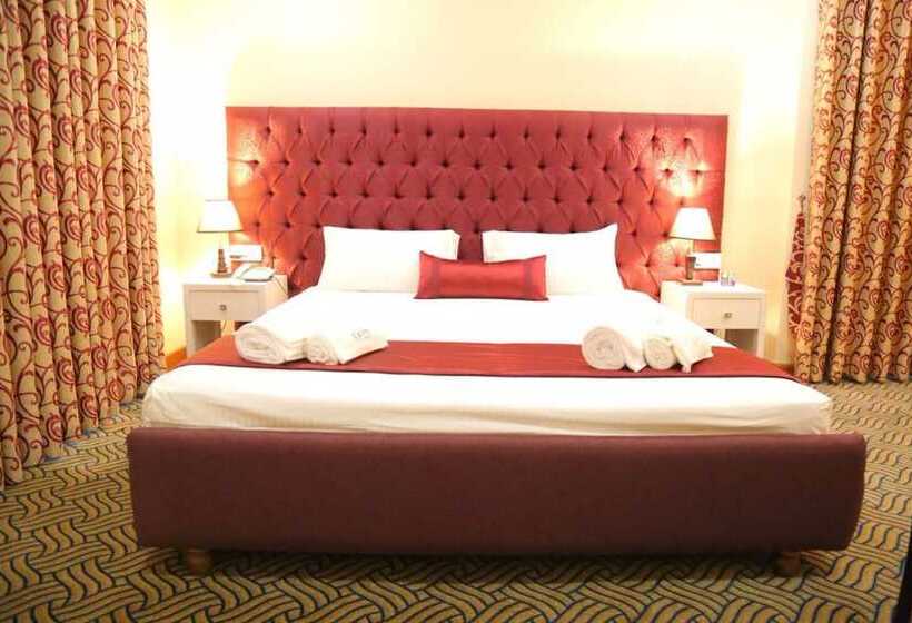 בית מלון כפרי Capri Mc