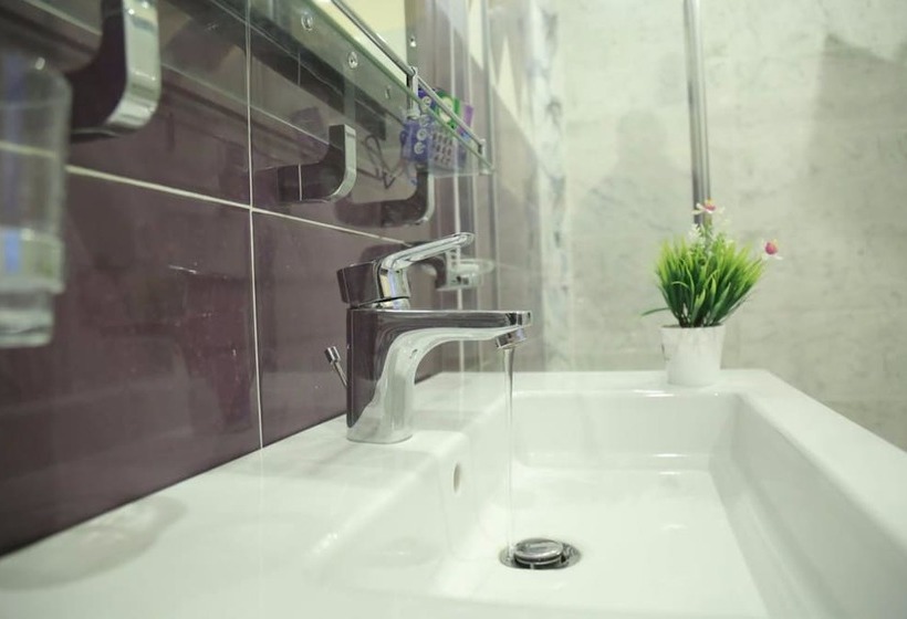 בית מלון כפרי Capri Mc