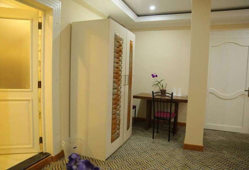 בית מלון כפרי Capri Mc