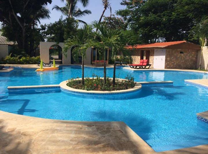 هتل El Currican Juan Dolio