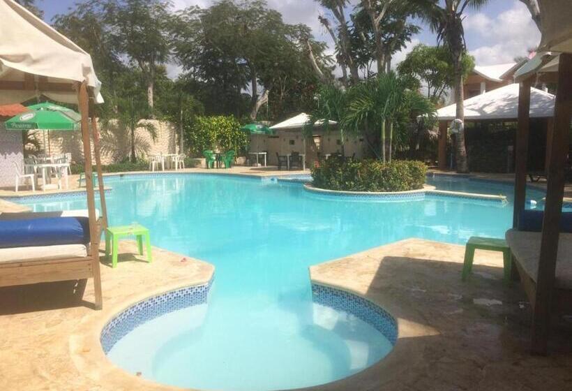 هتل El Currican Juan Dolio