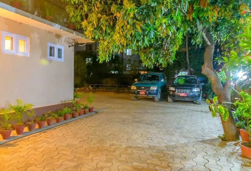 هتل Ghar
