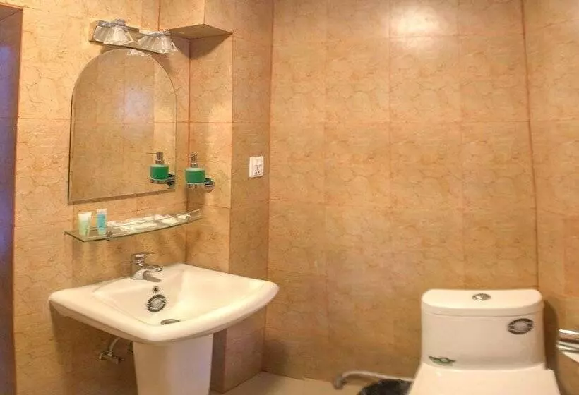 هتل Ghar