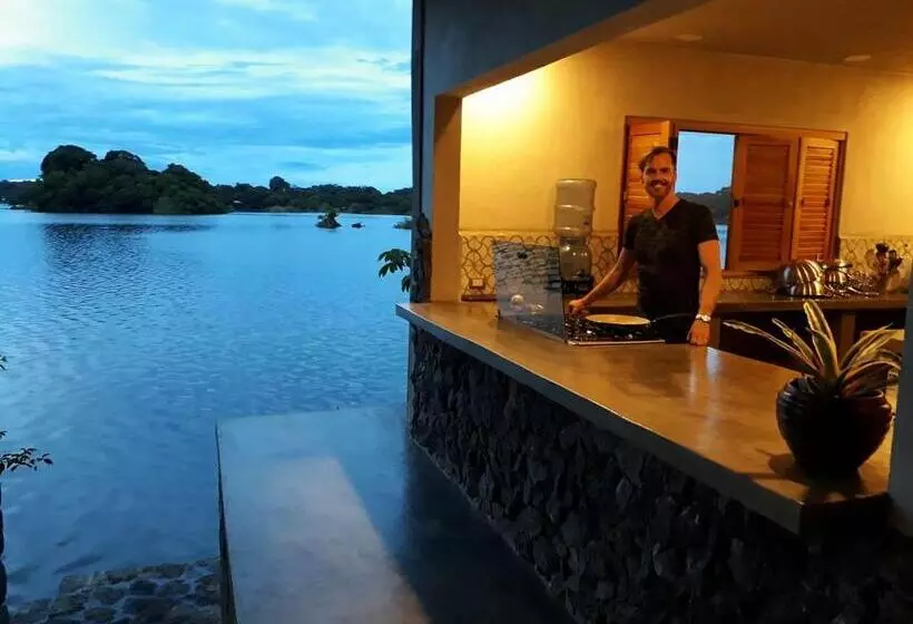 هتل Isleta El Recedo