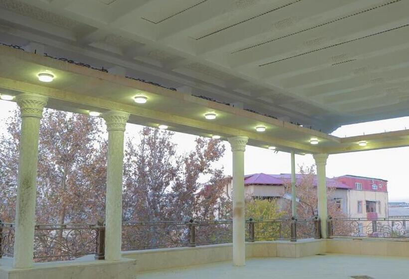 בית מלון כפרי Prestige Terrace