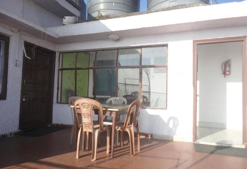 فندق Walnut Grove