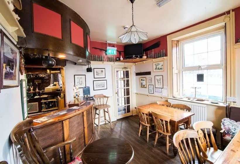 مُتل The Old Pandy Inn Bunkhouse