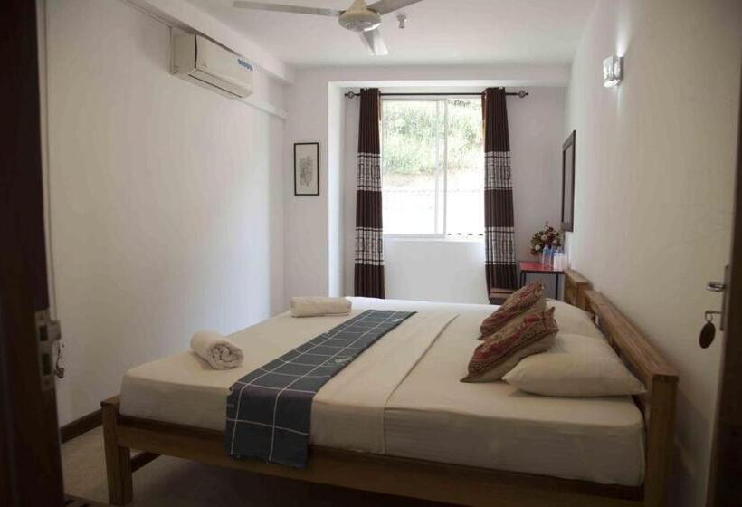 فندق صغير Lodge In 611