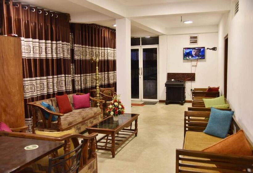 فندق صغير Lodge In 611