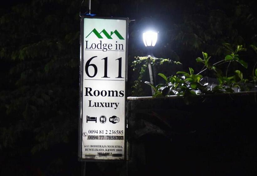 فندق صغير Lodge In 611