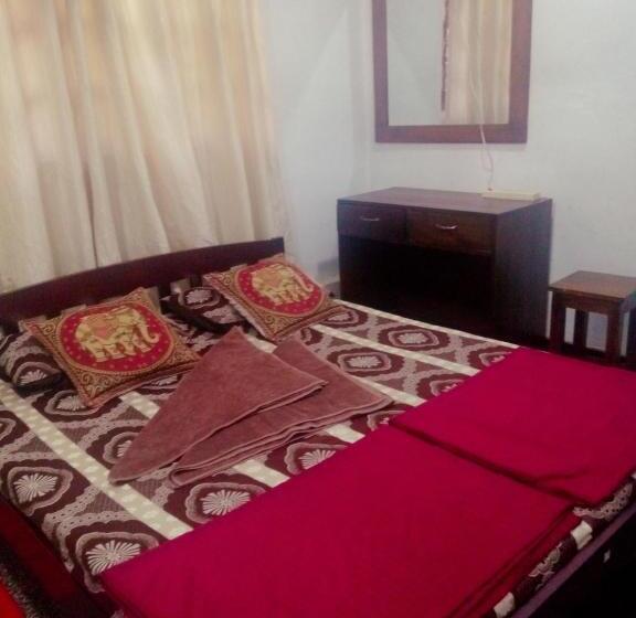 فندق صغير Lodge In 611