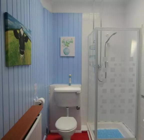 تختخواب و صبحانه Athollbank Guest House