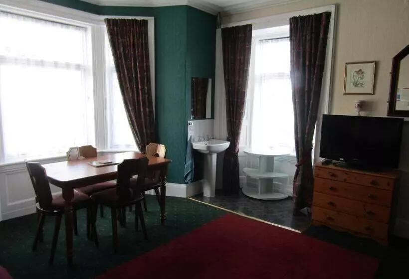 تختخواب و صبحانه Athollbank Guest House