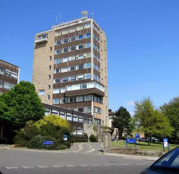 تختخواب و صبحانه Athollbank Guest House