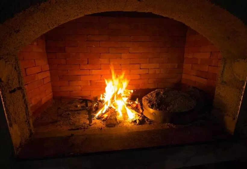 تختخواب و صبحانه Villa Bojcic