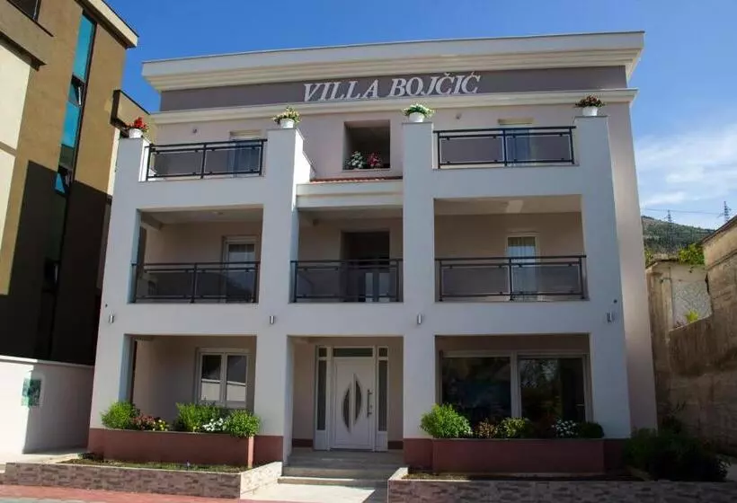 تختخواب و صبحانه Villa Bojcic