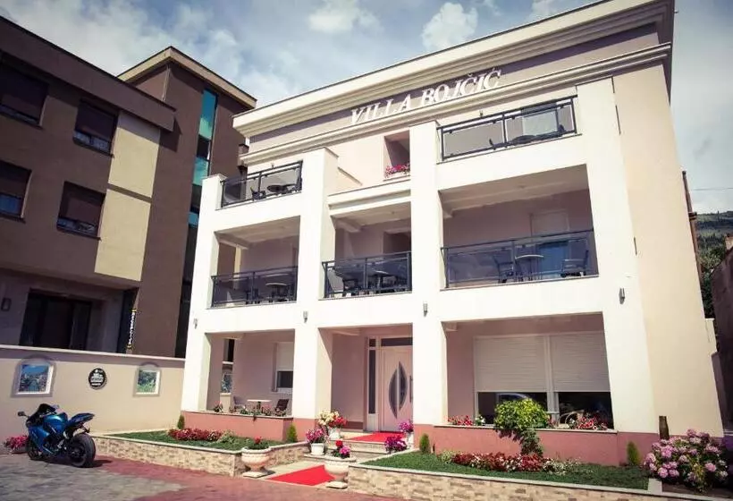 تختخواب و صبحانه Villa Bojcic