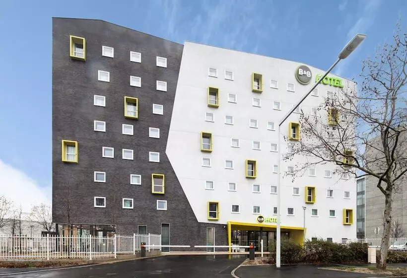 B&b Hotel Nanterre Rueil Malmaison