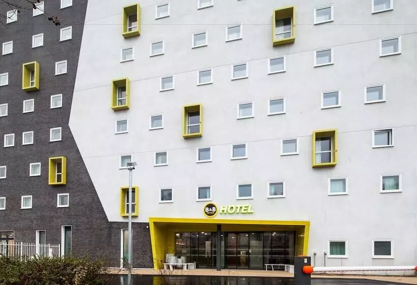 B&b Hotel Nanterre Rueil Malmaison