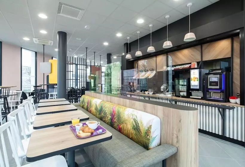 B&b Hotel Nanterre Rueil Malmaison