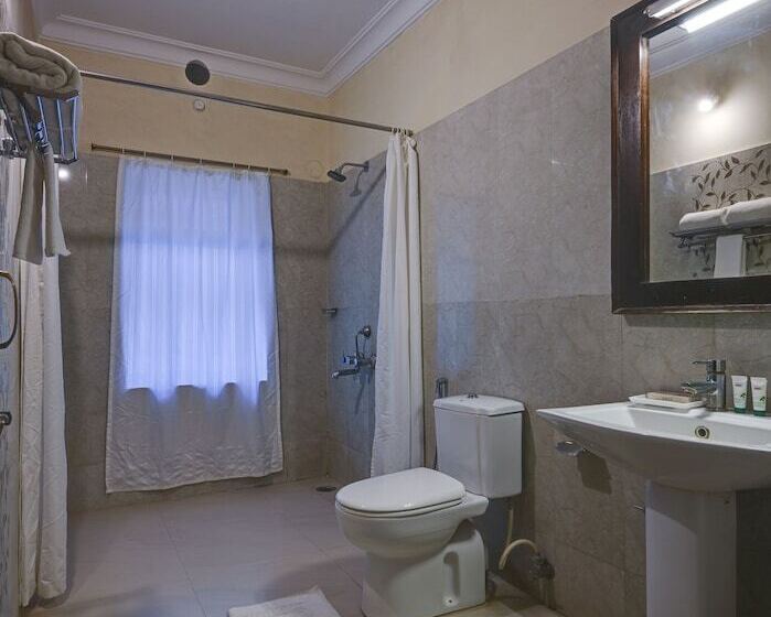 Отель Kavish The Haveli Resort