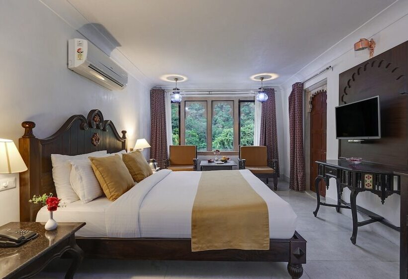 Отель Kavish The Haveli Resort