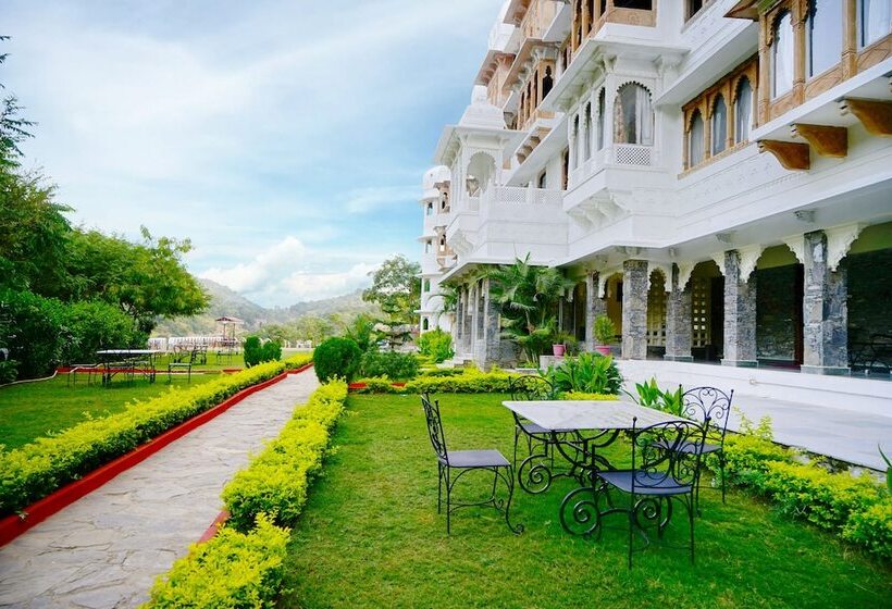 Отель Kavish The Haveli Resort