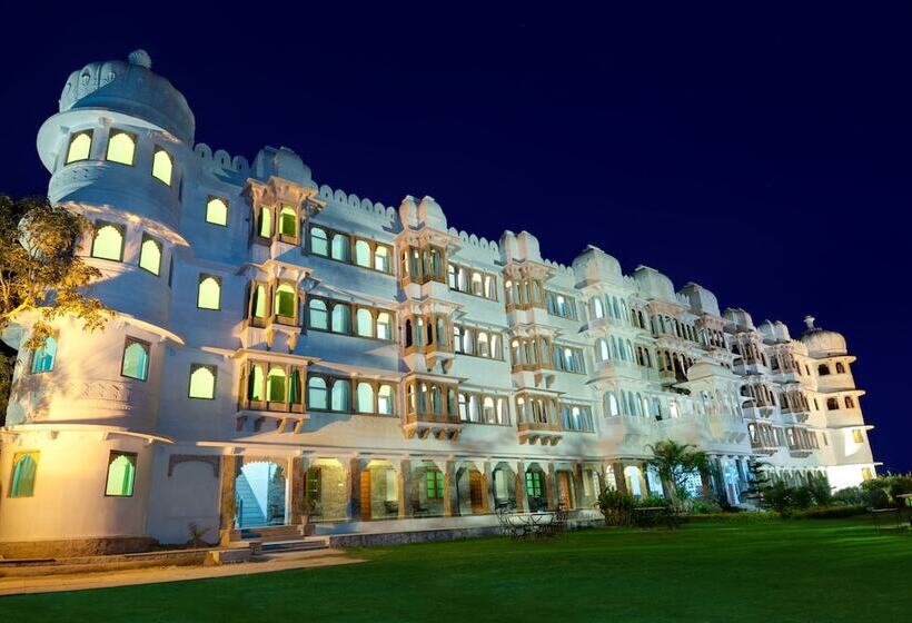 Отель Kavish The Haveli Resort