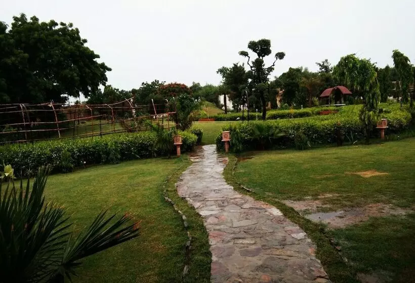 Hotelli Raj Mahal Resort & Spa
