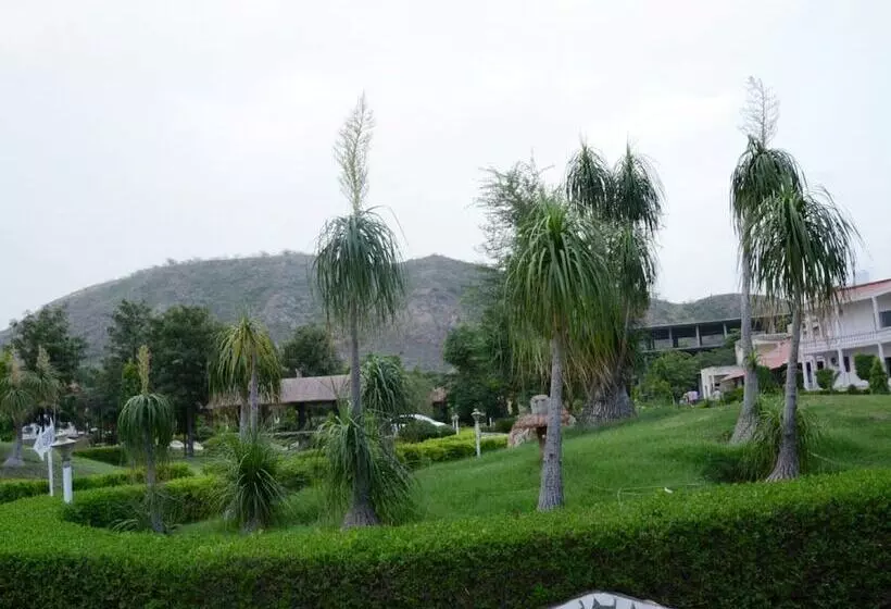 Hotelli Raj Mahal Resort & Spa