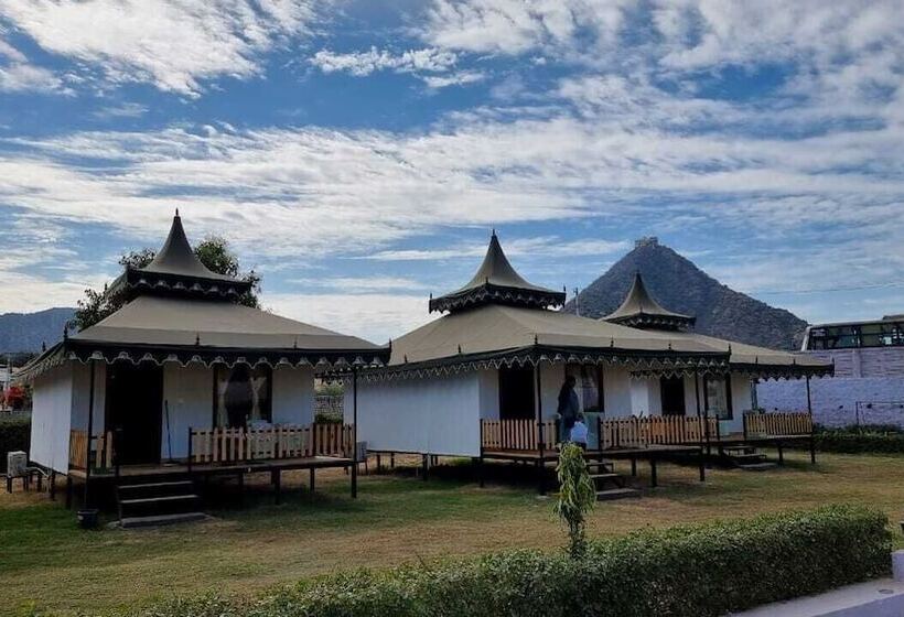 The Glorious Hills Resort Pushkar