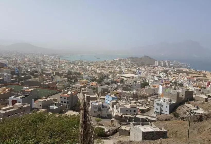 هتل Casa Café Mindelo