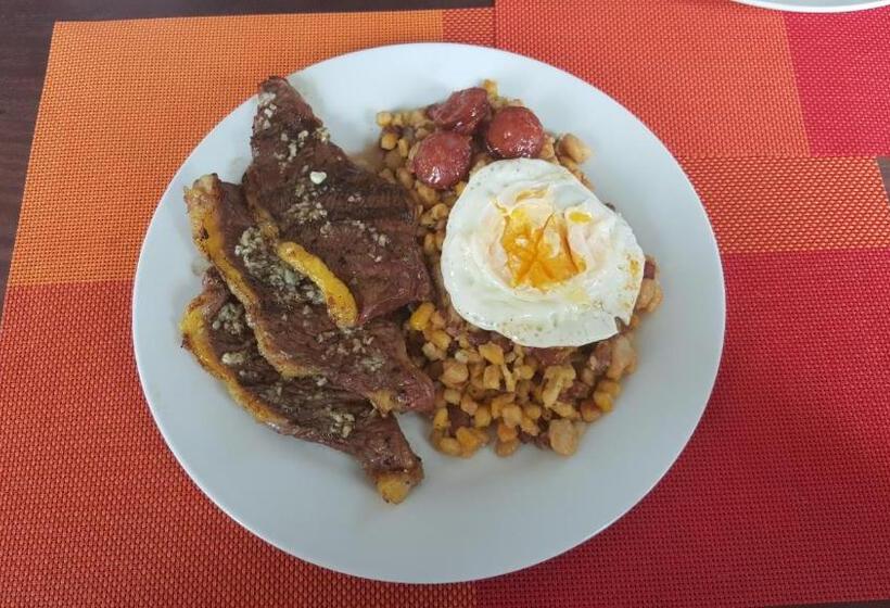 هتل Casa Café Mindelo