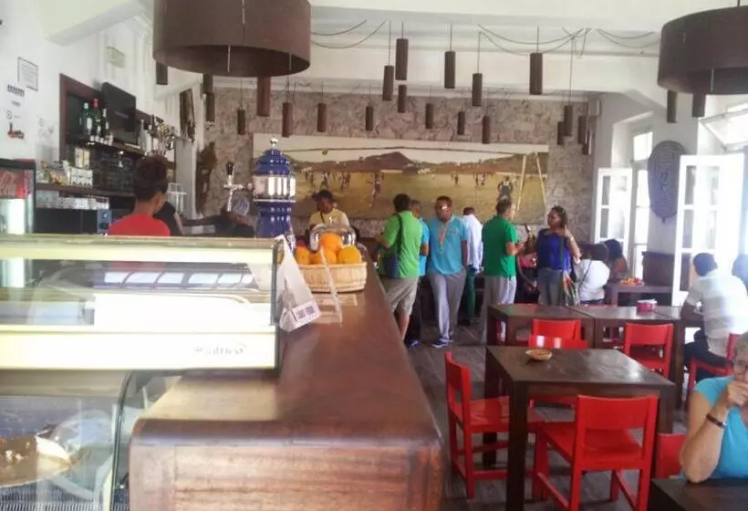 هتل Casa Café Mindelo