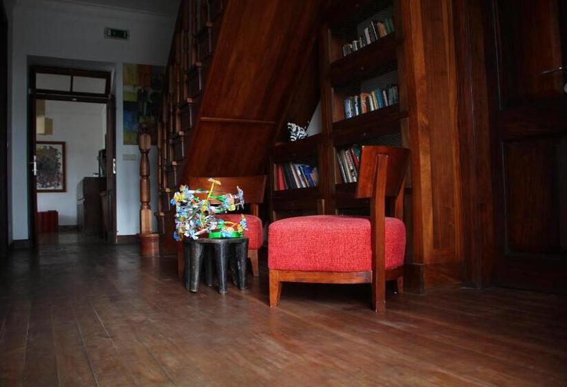 هتل Casa Café Mindelo