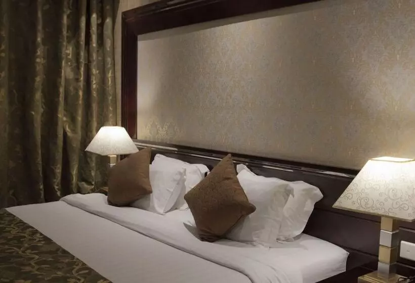 ホテル Ekono Jeddah Airport