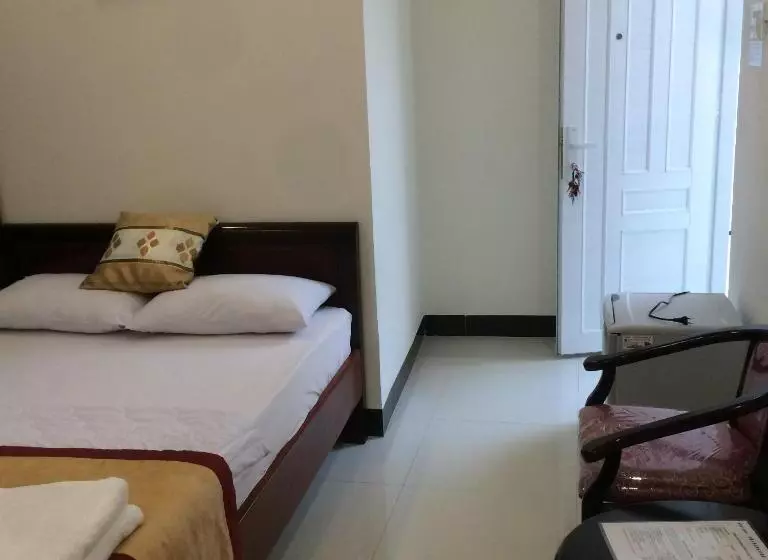 هتل Khách Sạn Thu Thảo