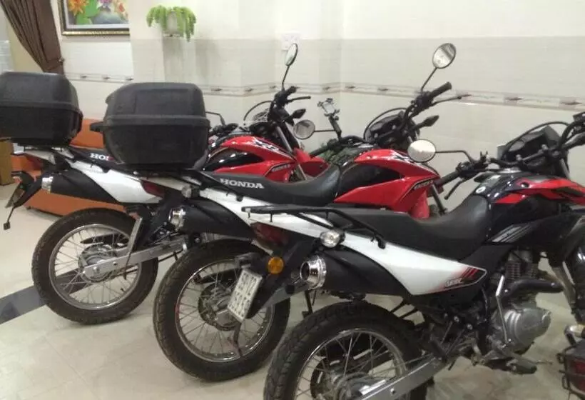 هتل Khách Sạn Thu Thảo