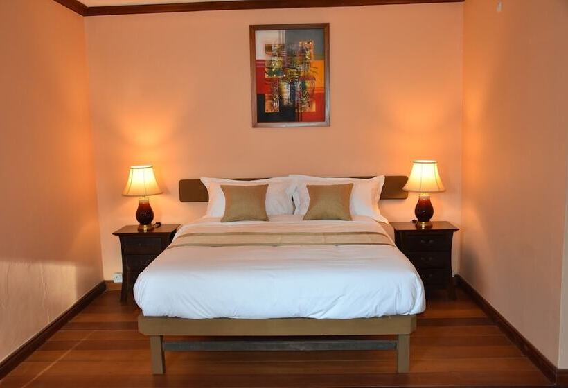 هتل Ocean Lake Tourist Residence