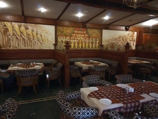 בית מלון כפרי Srichackra International