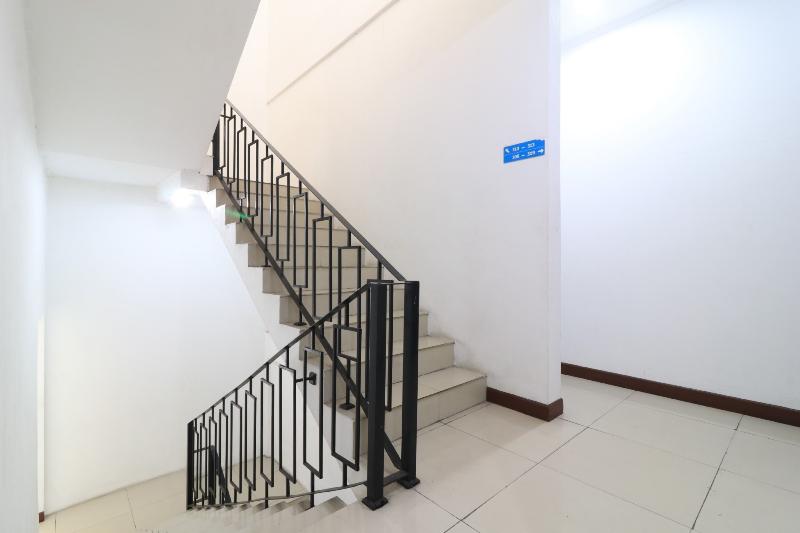 Szálloda Uptown Residence Syariah Pondok Pinang