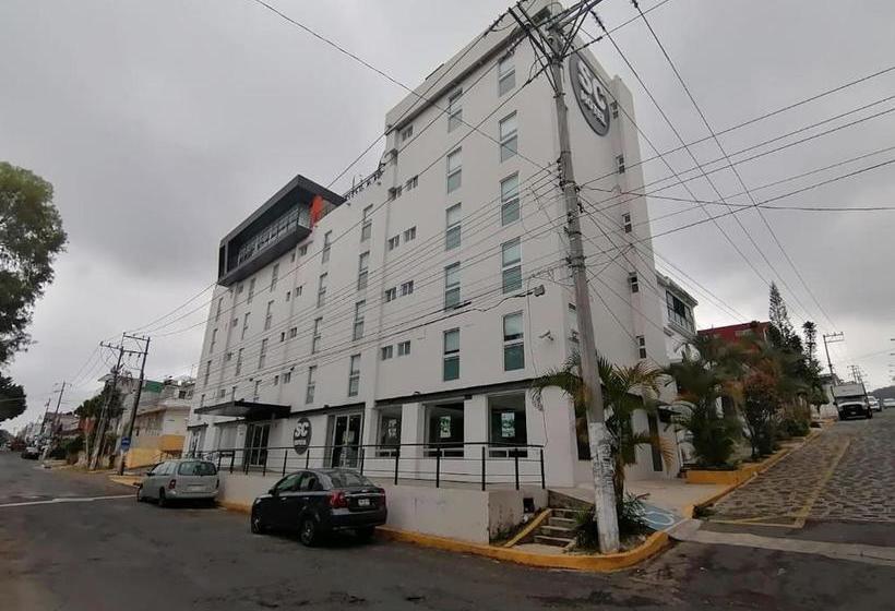 فندق Capital O Sc